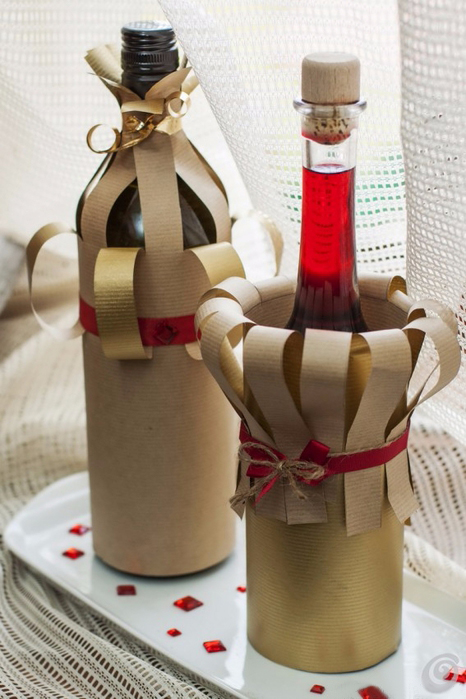 Как упаковать бутылку в подарок самыми креативными способами?